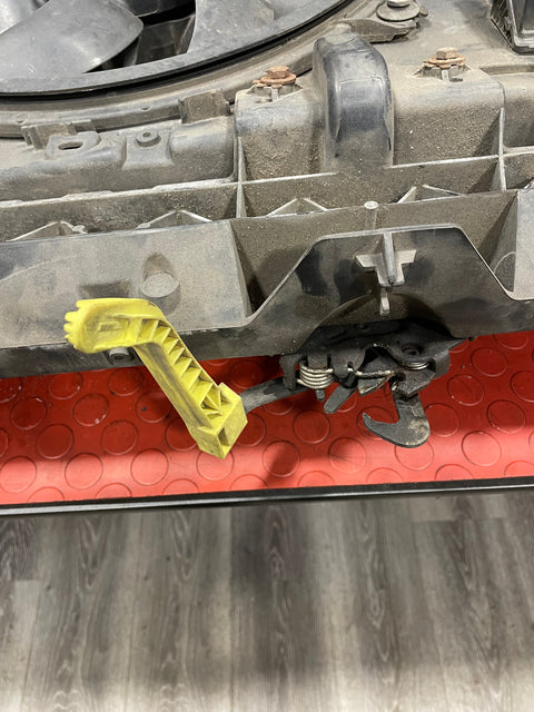 Citroen Berlingo/Peugeot Partner RADIATOR AND FAN W/ FRAME 1.6 2008-2016 P/N 9682720480 - 2 / FC2010M153277