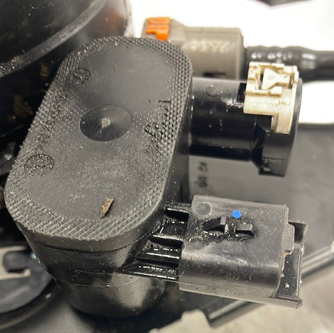 Citroen Berlingo/Peugeot Partner/Vauxhall Combo/Toyota Proace City FUEL FILTER HOUSING 1.5 2019-2024 P/N 9816182880