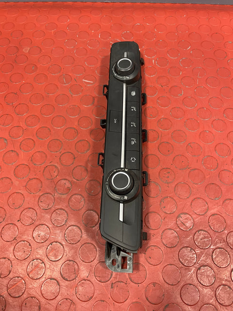 Citroen Berlingo/Peugeot Partner/Vauxhall Combo/Toyota Proace City HEATER CONTROL UNIT WITH AIR CONDITIONING 2019-2024 P/N 98340416ZD