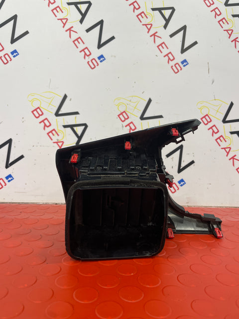 Toyota Hilux Mk8 DRIVERS SIDE DASH VENT 2017-2021 P/N 5565-0KK050