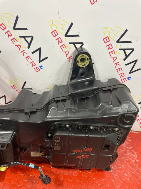 Citreon Berlingo/Peugeot Partner/Vauxhall Combo/Proace City 1.5 ADBLUE TANK COMPLETE WITH PUMP 2019> P/N 9832421480