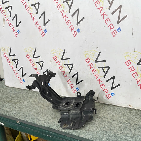 Ford Transit Custom 150 FUSE BOX MOUNTING BRACKET 2.2 TDCI 2014-2017 P/N BK21V020C74