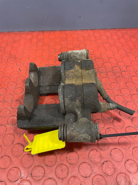 Citroen Relay/Peugeot Boxer/Fiat Ducato FRONT BRAKE CALIPER Drivers Side 1993-2006 P/N 1607377980