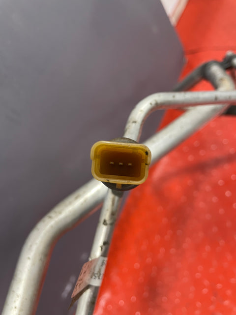 Citroen Berlingo/Peugeot Partner AIR CON PIPES (PAIR) 2008-2018 1.6 P/N 9681693180 3 pin