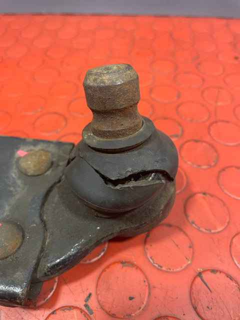 Ford Transit Connect FRONT WISHBONE Drivers Side 2014 (Damaged Ball Joint Rubber) P/N DV613C339AB