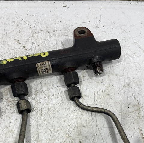 Peugeot Expert/Citroen Dispatch 1.6hdi FUEL RAIL AND PIPES 2007-2016 P/N 9685297580-01