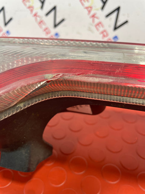 Ford Transit Custom GENUINE REAR PASSENGER SIDE TAIL LIGHT 2014-2018 (DAMAGED) P/N BK2113405AD-D1