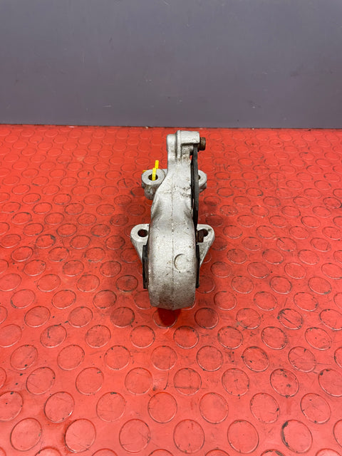 Citroen Berlingo/Peugeot Partner DRIVESHAFT MOUNT 2015-2018 P/N 81090780