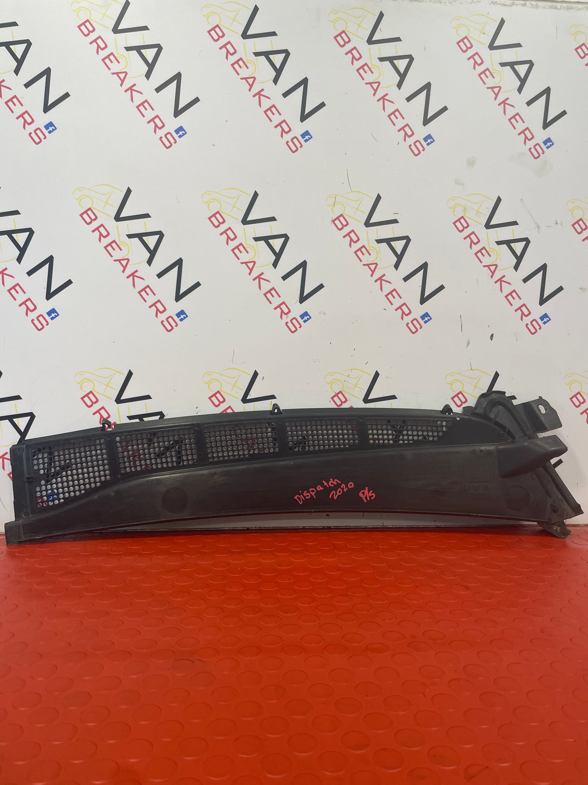 Toyota Proace/Citroen Dispatch/Peugeot Expert L1 WINDSCREEN SCUTTLE PANEL 2018-2024 P/N 9808467277DAG