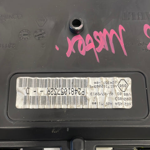 Renault Master BSI KIT WITH KEY AND BARREL/ECU/ECM 2013 2.3 FWD P/N 237102265R