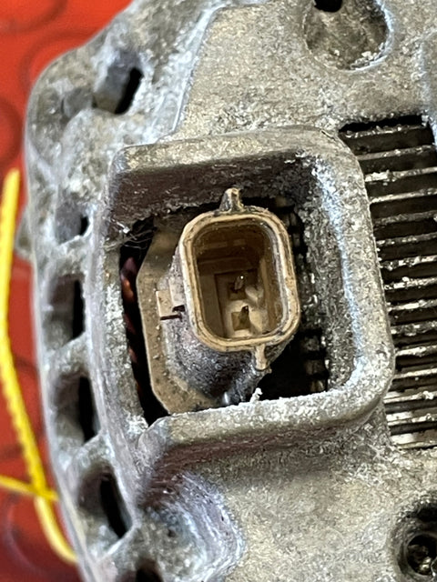 Renault Trafic/Vauxhall Vivaro ALTERNATOR 1.6 dci 2014-2017 2 PIN P/N 231009096R - 1