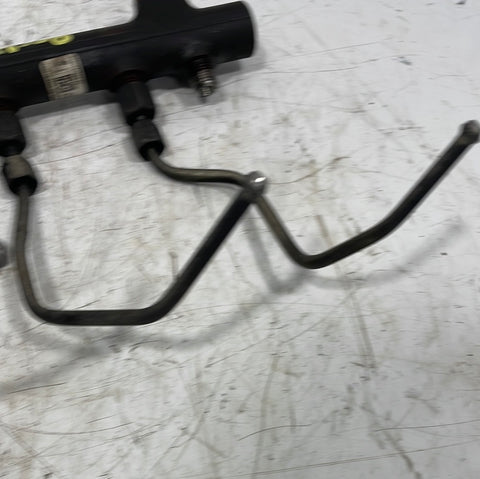 Peugeot Expert/Citroen Dispatch 1.6hdi FUEL RAIL AND PIPES 2007-2016 P/N 9685297580-01