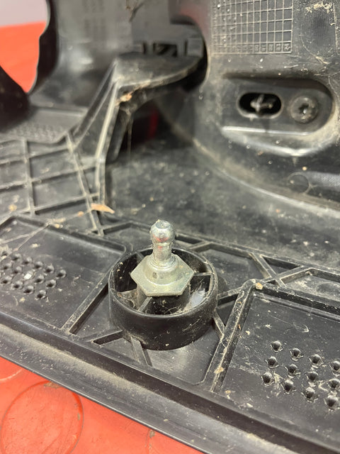 Renault Trafic/Vauxhall Vivaro REAR TAILLIGHT LENSE (Scraped Lens W/O Bulb Mounting/Holder) Drivers Side 2014-2019 P/N 93450968 - 1