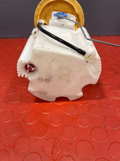 Citroen Berlingo/Peugeot Partner/Vauxhall Combo/Toyota Proace City 1.5 FUEL SENDING UNIT 2019-2024 P/N 9809359380 / 100115562AF