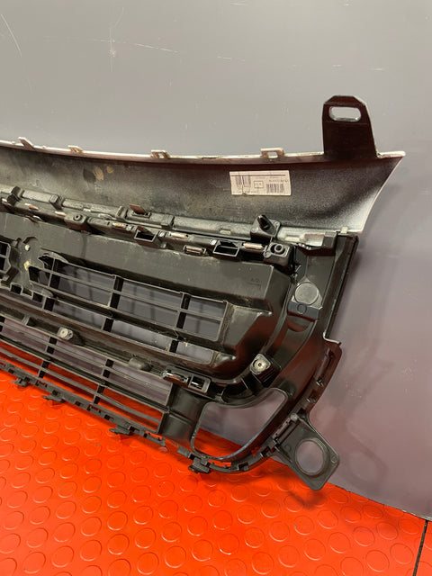 Peugeot Partner FRONT BUMPER GRILL COMPLETE W/ EMBLEM 2015-2018 P/N 9810963880 / 99869852