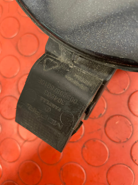 Fiat Doblo FUEL TANK FILLER CAP COVER W/ HOUSING P/N 00520878010E / 0521090650E