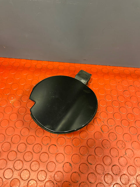 Fiat Doblo FUEL TANK FILLER CAP COVER W/ HOUSING P/N 00520878010E / 0521090650E
