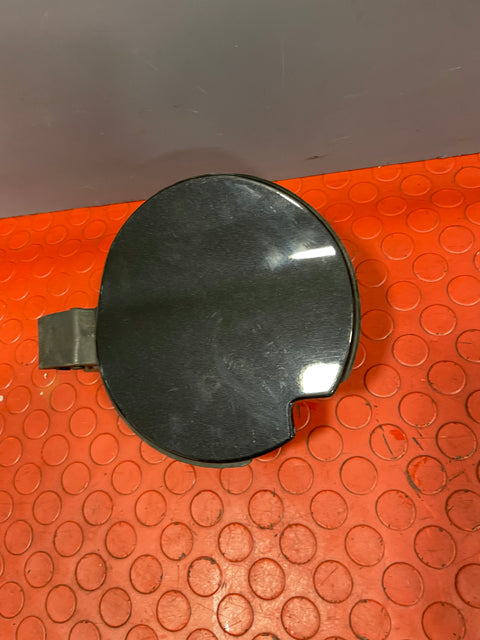 Fiat Doblo FUEL TANK FILLER CAP COVER W/ HOUSING P/N 00520878010E / 0521090650E