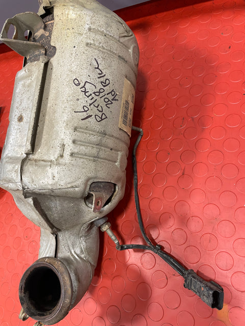 Citroen Berlingo/Peugeot Partner DPF WITH SENSORS AND ADBLUE INJECTOR (CRACK in the MOUNTING) 1.6 2016/2018 P/N 9823467180 - 3