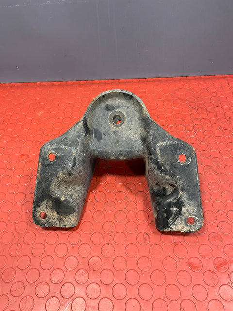 Ford Transit Tipper Mk8 REAR SPRING CARRIER Fits Both Sides 2.2 2014-2021 P/N BK315785AC - 1