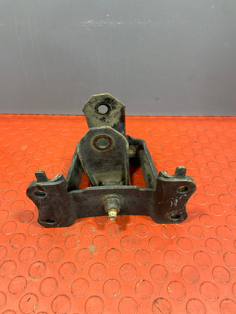 Ford Transit Tipper REAR LEAF SPRING HANGER / BRACKET Fits Both Sides MK8 2.2 2014-2021 P/N KK315776AA / 6C115894AD