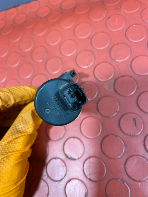 Citroen Dispatch/Peugeot Partner/Vauxhall Vivaro/Toyota Proace/Fiat Scudo WINDSCREEN WASHER ELECTRIC WATER PUMP 2008-2016 P/N 21416900