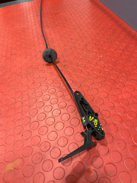 Citroen Berlingo/Peugeot Partner BONNET RELEASE CABLE w/ LATCH 2008-2018 P/N 9680723980