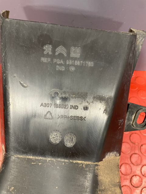 Citroen Berlingo/Peugeot Partner/Vauxhall Combo/Toyota Proace INTERCOOLER AIR DUCT CHANNEL 2019-2024 P/N 9816871780