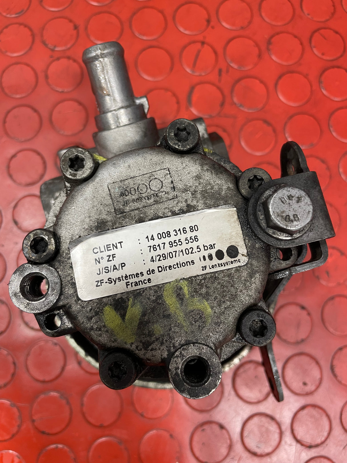 Citroen Berlingo/Peugeot Partner POWER STEERING PUMP 2008-2011 P/N 9637000880