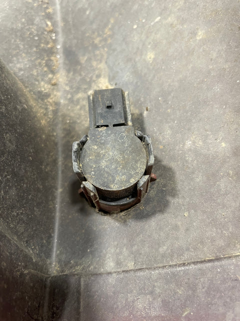 Ford Transit Custom PASSENGER SIDE BUMPER CORNER WITH PARKING SENSOR (BURGUNDY) 2013-2018 P/N JK2117927PKA