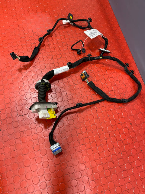 Citroen Dispatch/Peugeot Expert/Vauxhall Vivaro/Toyota Proace/Fiat Scudo DOOR WIRING LOOM/DOOR HARNESS Driver's Side 2019-2024 P/N 9812434180