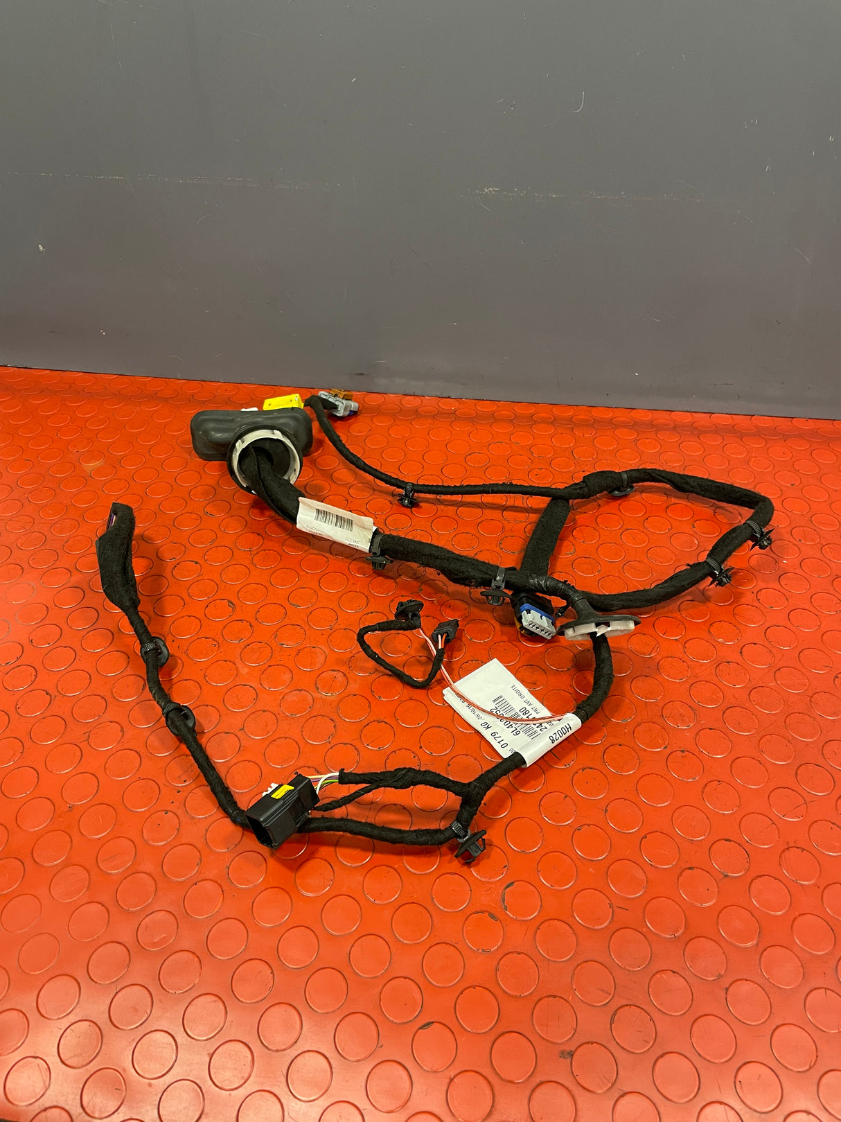 Citroen Dispatch/Peugeot Expert/Vauxhall Vivaro/Toyota Proace/Fiat Scudo DOOR WIRING LOOM Driver's Side 2019-2024 P/N 9812434180