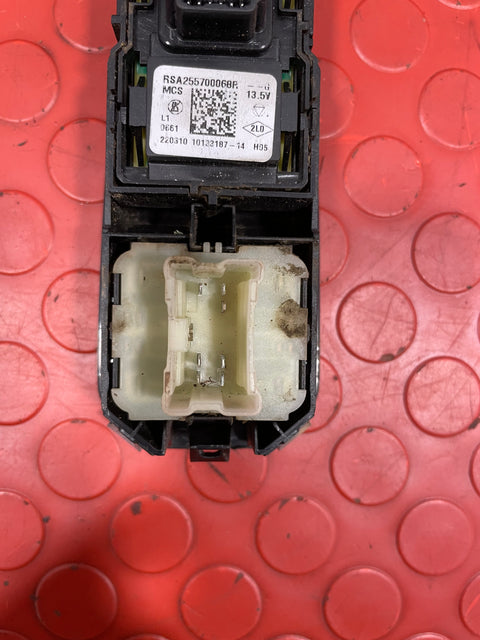 Renault Trafic WINDOW SWITCH / MIRROR CONTROL 2022 (12X7 Pins) P/N 809617863R