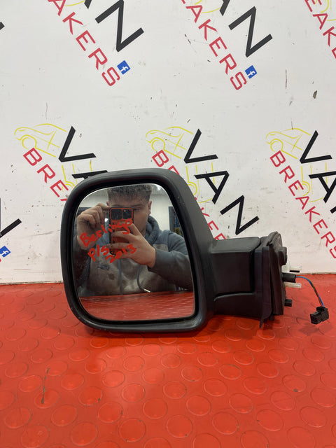 Peugeot Partner/Citroen Berlingo PASSENGER SIDE WING MIRROR LH 2013-2018 1.6 P/N 232673075 - 2