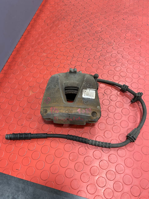 Vauxhall Vivaro/Citroen Dispatch/Peugeot Expert/Toyota Proace/Fiat Scudo BRAKE CALIPER Front Passenger's Side 2016-2024 P/N 9805256280