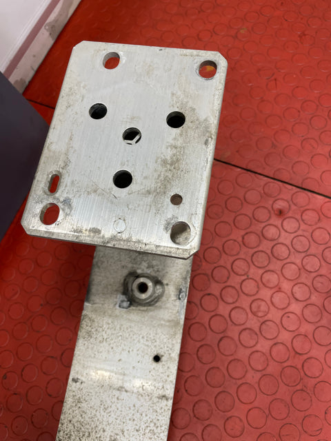 Peugeot Partner/Citroen Berlingo ALUMINIUM FRONT BUMPER BAR W/ PLASTIC BUMPER SUPPORT 2008-2015 P/N 9681145780 - 1