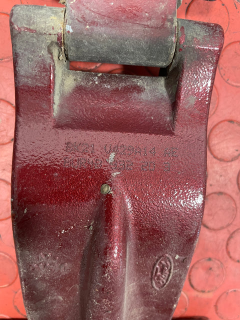 Ford Transit Custom DOOR HINGE (Maroon) Rear Lower Passenger's Side 2016-2023 P/N BK21V429A14AE - 1