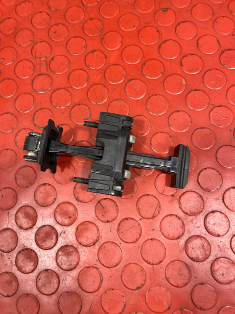 Citroen Dispatch/Peugeot Expert/Vauxhall Vivaro/Toyota Proace/Fiat Scudo DOOR CHECK STRAP STOPPER Front 2008-2016 P/N 10000057539