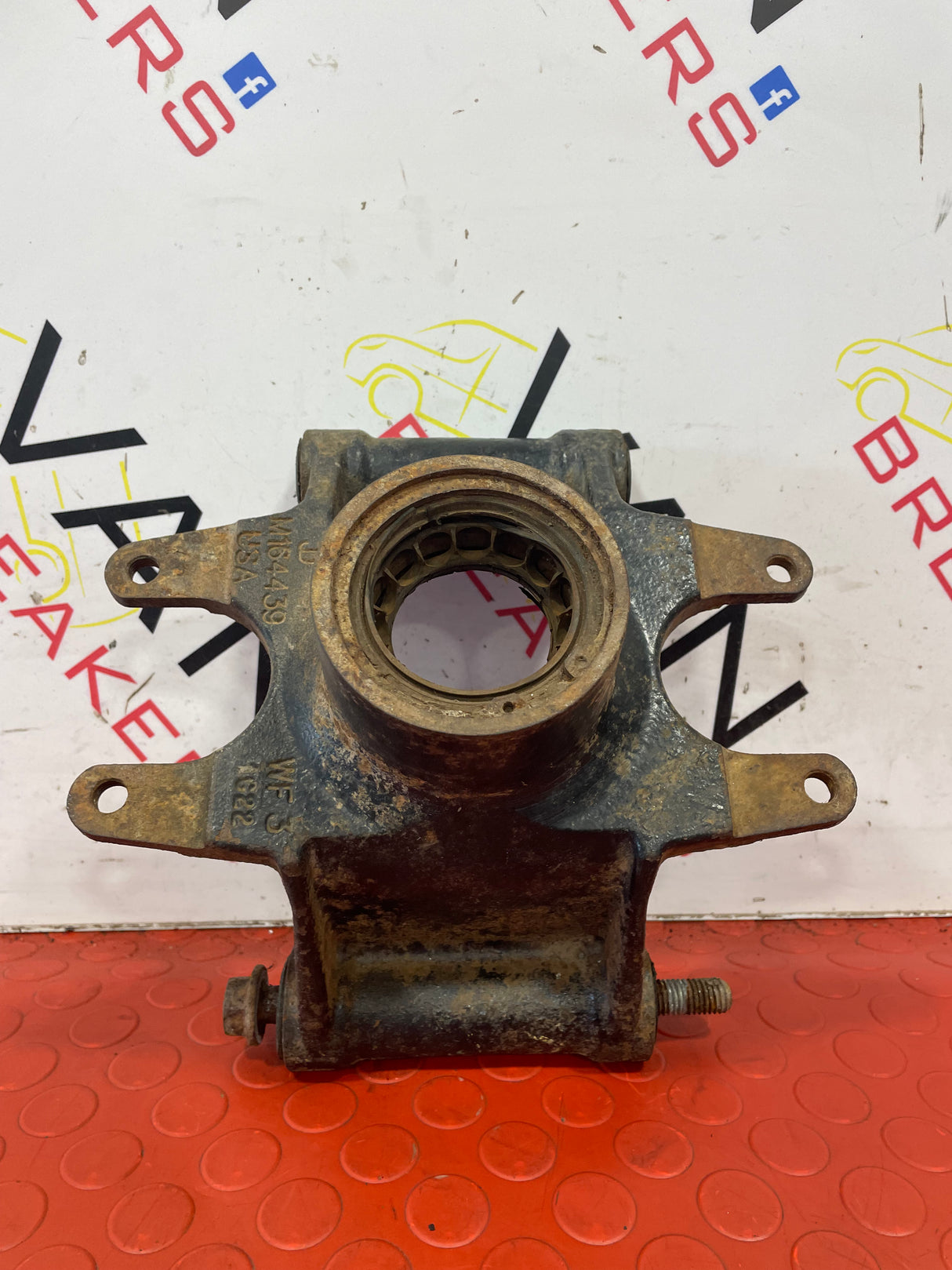 John Deere Gator REAR D/S STUB 2014 P/N M164439