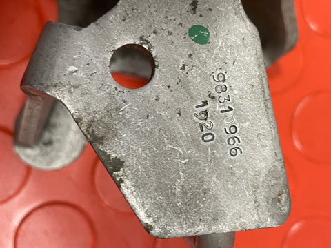 Citroen Berlingo/Peugeot Partner/Vauxhall Combo/Toyota Proace City INJECTOR PUMP BRACKET 1.5 HDI 2017-2024 P/N 98310966