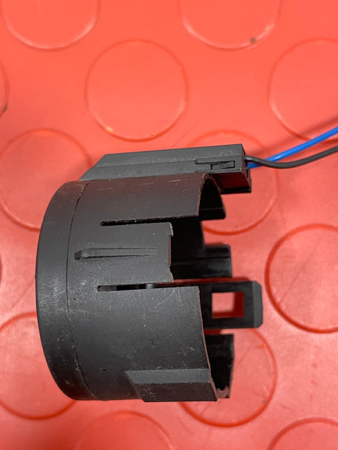 Citroen Berlingo/Peugeot Partner DELPHI IGNITION COIL COVER (damage)P/N 9663123380