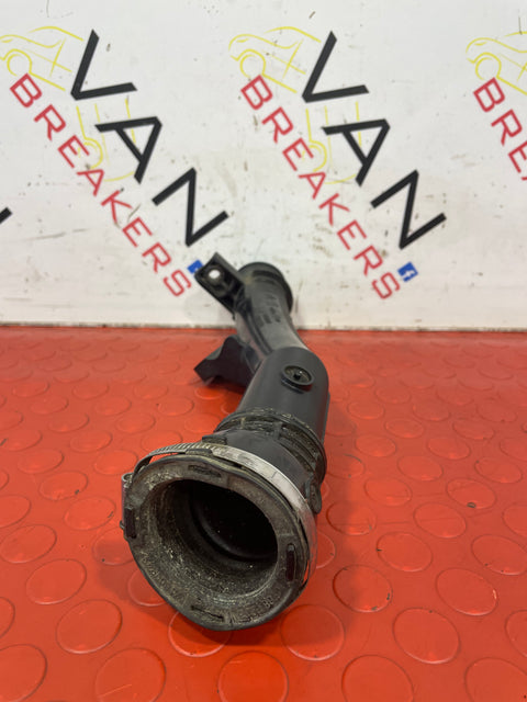 Citroen Berlingo/Peugeot Partner/Toyota Proace City/Vauxhall Combo DIESEL INTERCOOLER HOSE PIPE 1.5L 2019-2024 P/N 9831710780