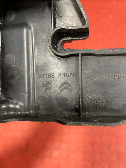 Citroen Berlingo/Peugeot Partner VALVE COVER TRIM 2008-2016 P/N 9810544880