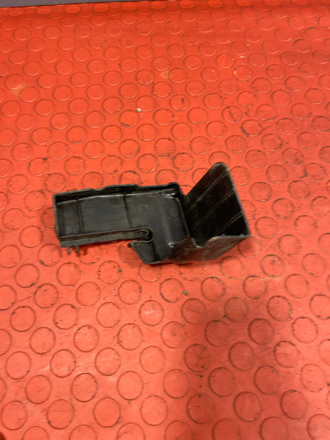 Citroen Berlingo/Peugeot Partner VALVE COVER TRIM 2008-2016 P/N 9810544880