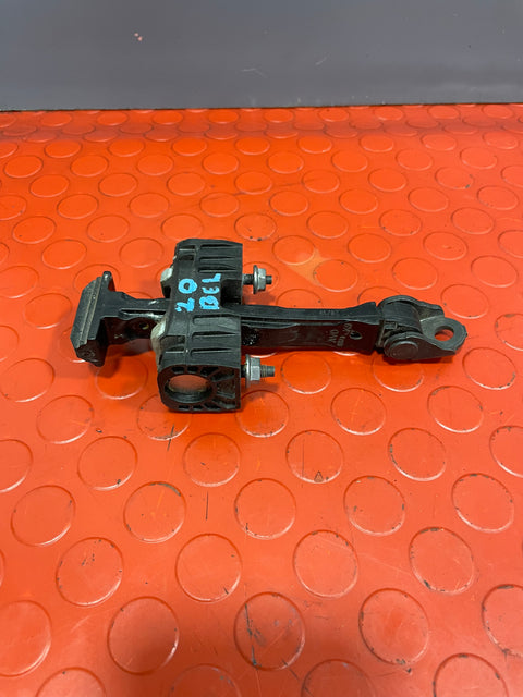 Citroen Berlingo/Peugeot Partner/Vauxhall Combo/Toyota Proace City FRONT DRIVER's SIDE DOOR CHECK STRAP (small crack) 2019-2023 P/N 9819015380