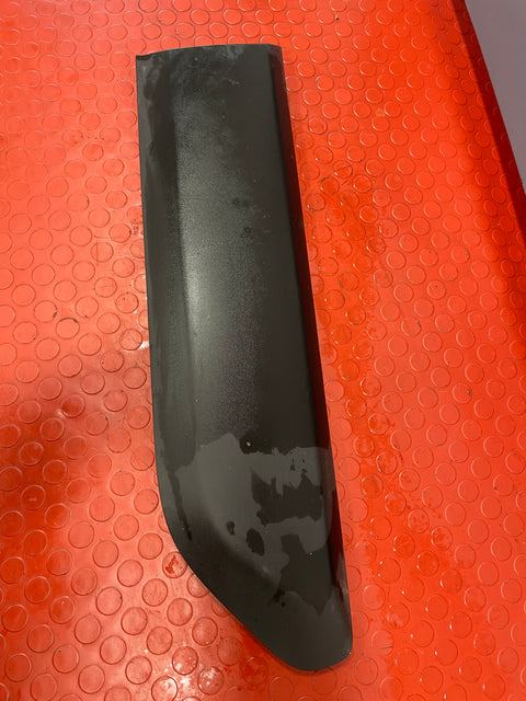 Citroen Berlingo/Vauxhall Combo/Peugeot Partner/Proace City DOOR MOULDING FRONT DRIVER SIDE 2019-2024 P/N 9817695177