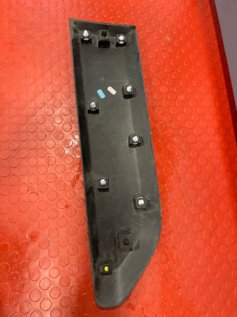 Citroen Berlingo/Vauxhall Combo/Peugeot Partner/Proace City DOOR MOULDING FRONT DRIVER SIDE 2019-2024 P/N 9817695177