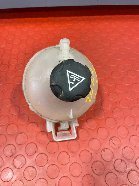 Citroen Berlingo/Peugeot Partner/Vauxhall Combo/Toyota Proace City RADIATOR COOLANT EXPANSION RESERVOIR 2019-2024 P/N 9678514680