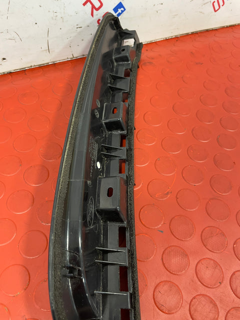 Ford Ranger T6 MK3 3.2 TDCi REAR LEFT DOOR WINDOW COVER TRIM 2018 P/N AB3926254A17AF
