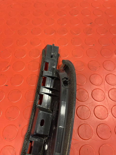 Ford Ranger T6 MK3 3.2 TDCi REAR LEFT DOOR WINDOW COVER TRIM 2018 P/N AB3926254A17AF